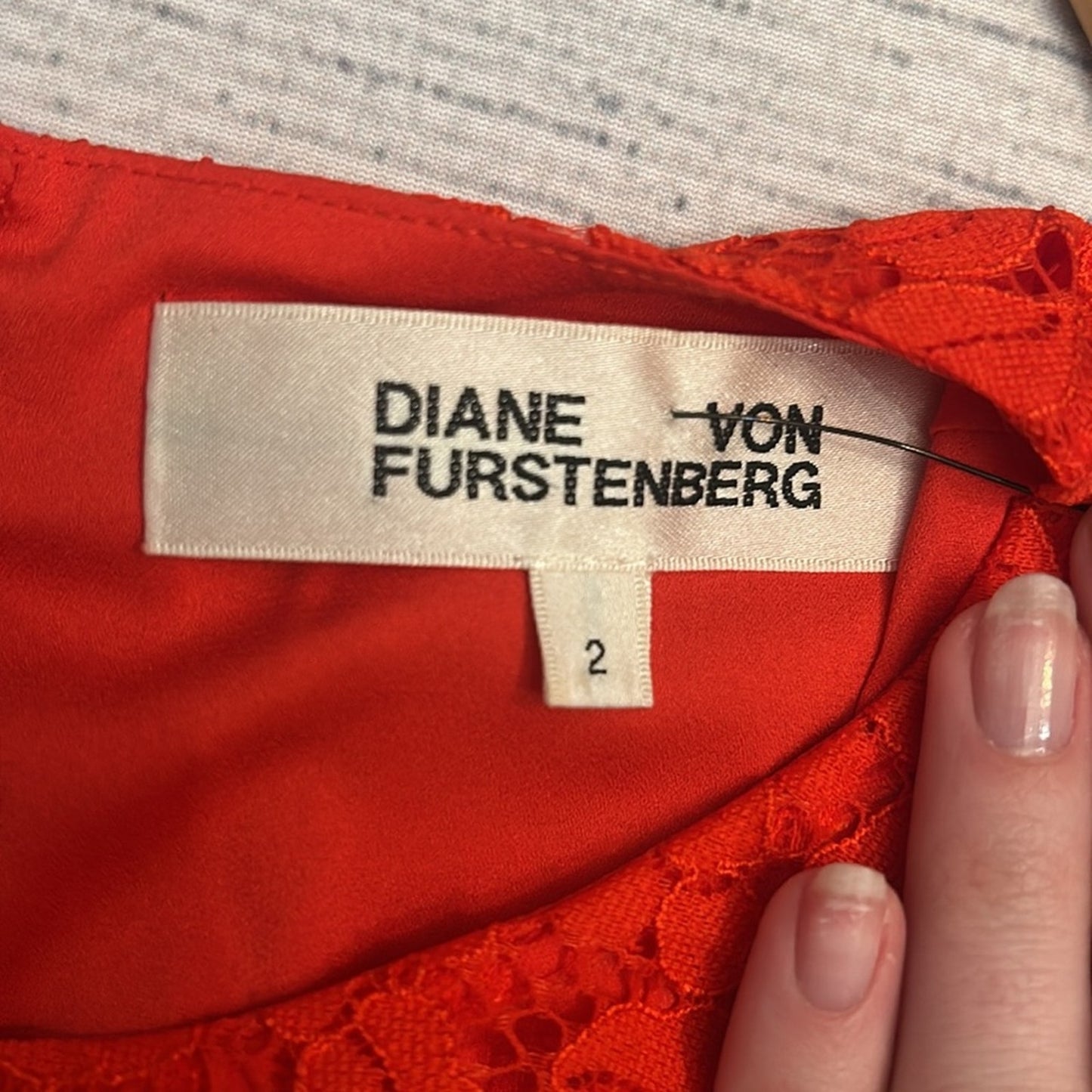 Diane Von Furstenberg Red Lace Sivis Tailoered Dress - size 2
