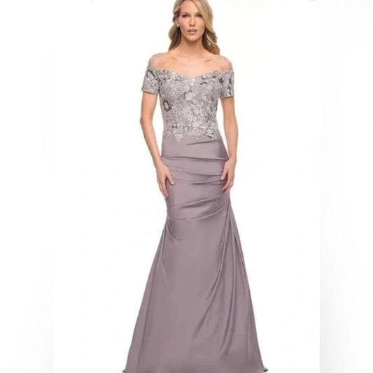 La Femme 30045 - Off-Shoulder Embroidered Gown in platinum - size 2