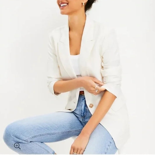 LOFT Relaxed Modern Blazer - size LP