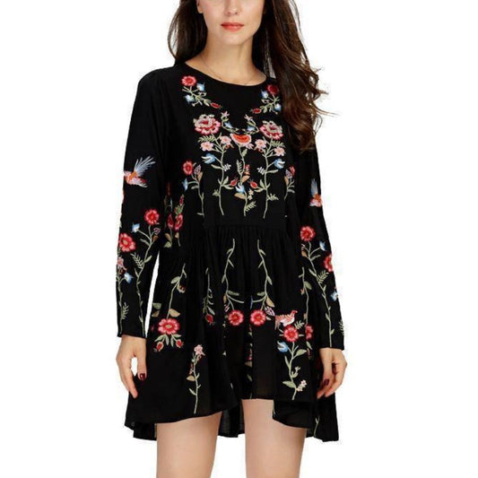 Philosophy Floral Paradise Embroidered Dress in Black - size Small